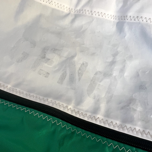 RE-SAILS Drawstring Backpack Original Recycled Seabag Handmade in RI Green White - Picture 3 of 5